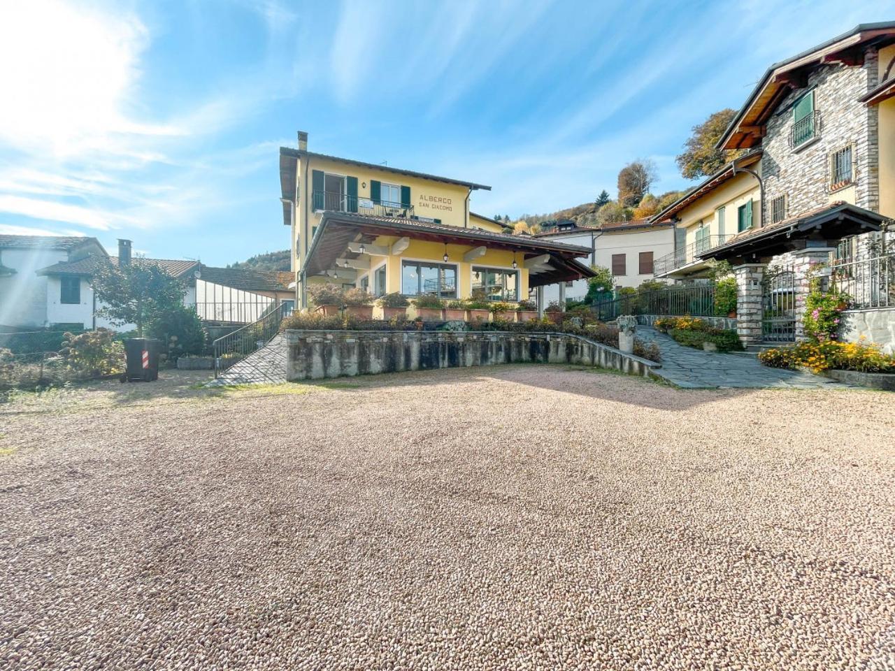 Casa Elisa Apartment Стреза Екстериор снимка